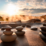 El arte curativo de la terapia geotermal con piedras volcánicas